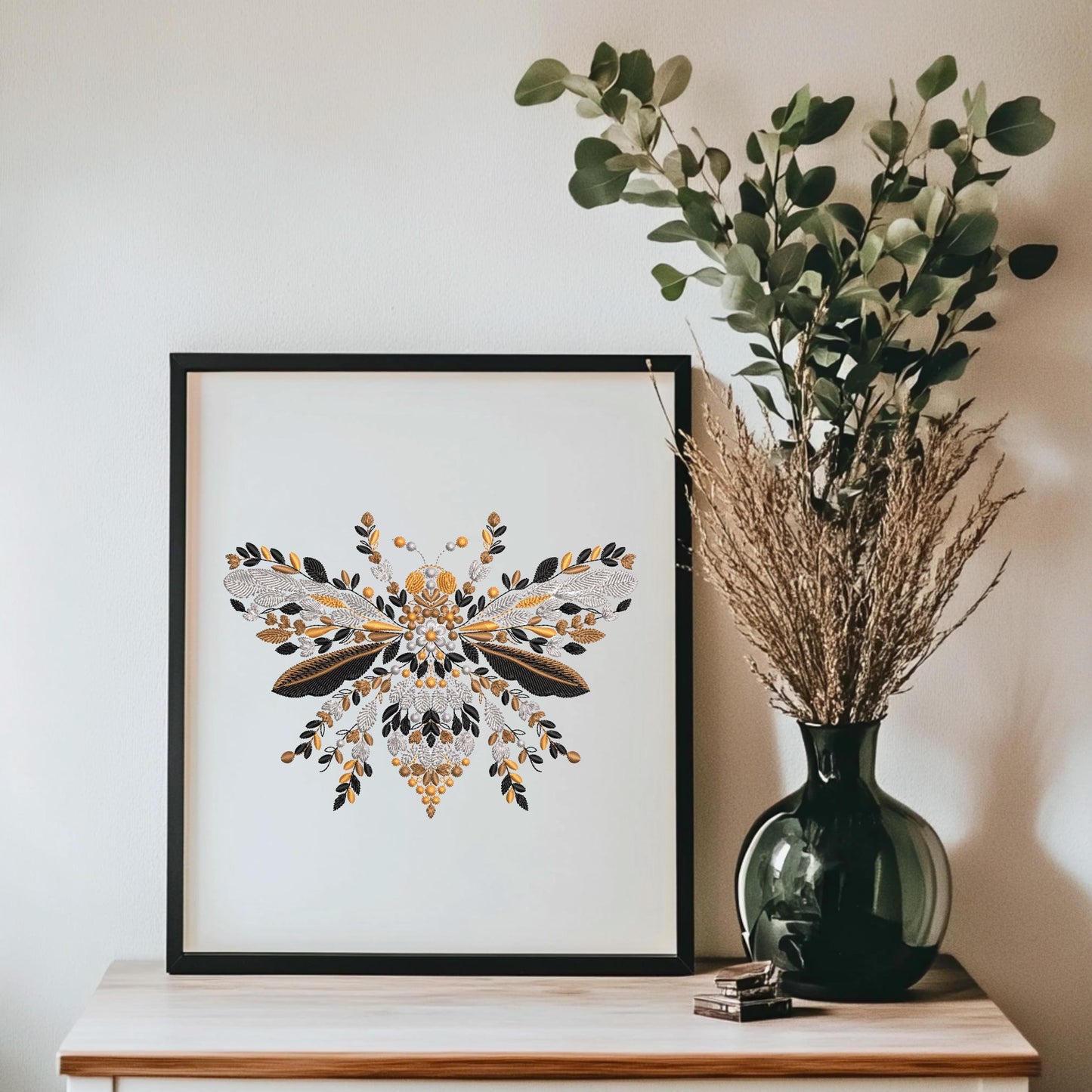 Botanical Bee Hand Embroidery Pattern, Floral Insect Design, Nature Inspired Stitching, Modern Folk Embroidery Art, Hoop Art Bee Pattern PDF