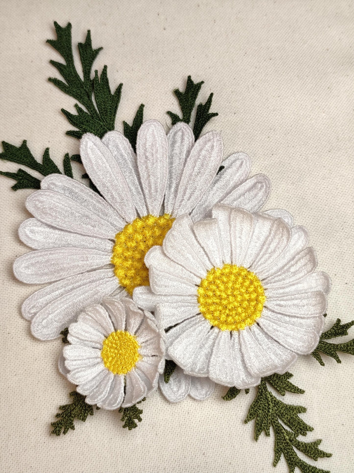 FSL Daisy Embroidery Design, Free Standing Lace Flower, Chamomile Machine Embroidery File, Floral Decor, Instant Download